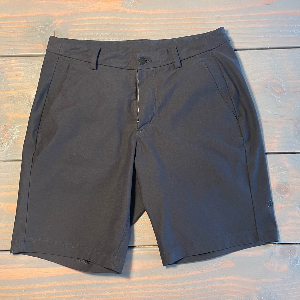 Lululemon golf shorts